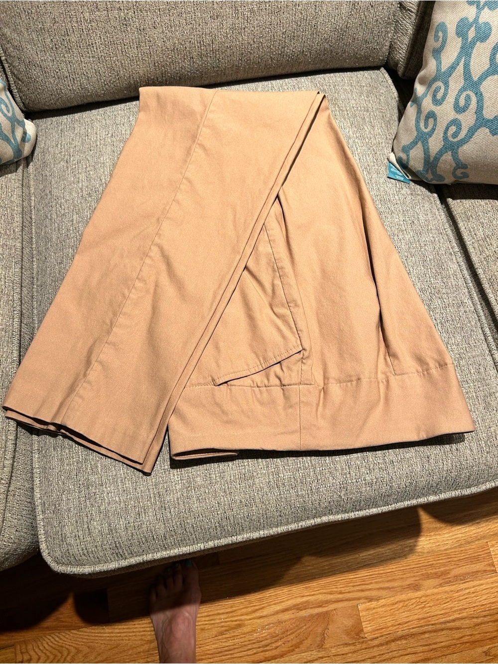Cato Women's Cropped Pants in Light Tan